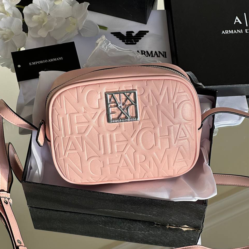 کیف دوشی زنانه Armani - تصویر 5