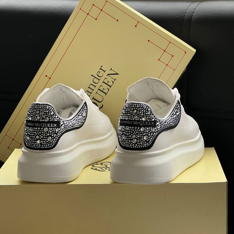 کتونی لوکس Alexander McQueen نگین دار - تصویر 4