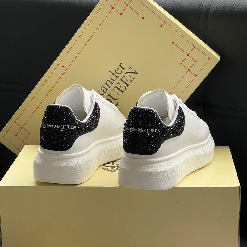 کتونی لوکس Alexander McQueen نگین دار - تصویر 3